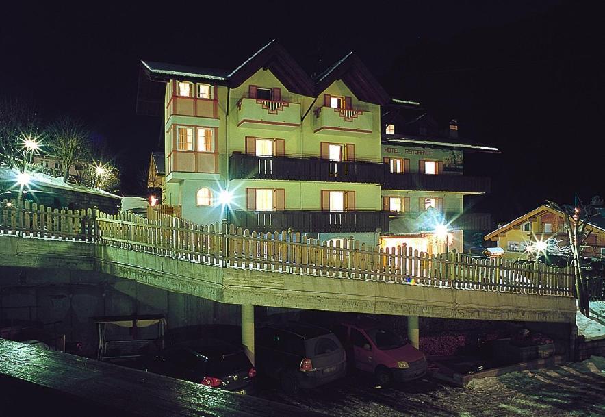 Piccolo Hotel Канацеи Экстерьер фото